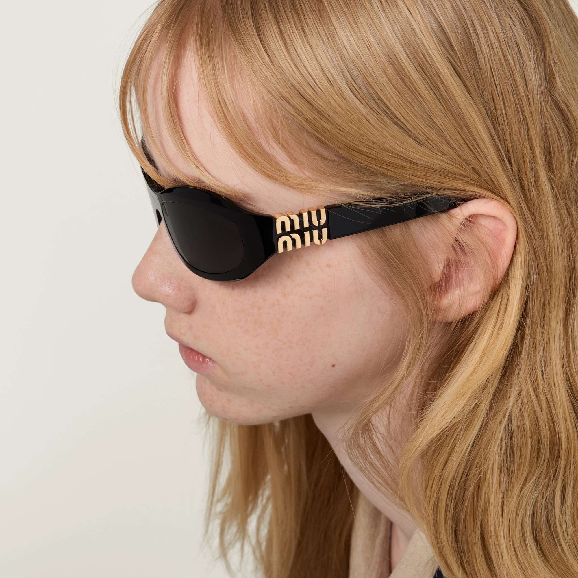 Miu Glimpse sunglasses - Image 2